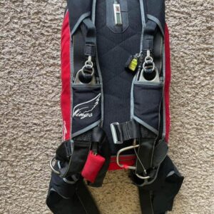 Wings W-14 parachute rig with Pilot 188 main canopy, Smart 175 reserve, and Vigil AAD – complete skydiving system